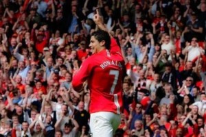 C罗发文：回归曼联梦想成真 希望书写新的历史