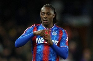 bwin必赢-太阳报：阿森纳愿将一名潜力后卫加入埃泽交易，已为一线队出场过