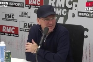 必赢下载-里昂老板嘲讽大巴黎：一支来自巴黎的小球队