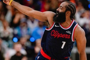 必赢下载-快船117-109黄蜂！哈登看清现实，小卡表态成关键，一人早该重用