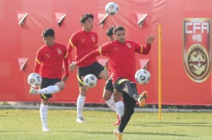 bwin必赢-国足身价2510万欧艾克森武磊并列第1 均龄29.56岁