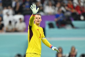 必赢下载-赫内斯强调世界杯需启用顶尖球员，诺伊尔若保持健康理应担任德国队主力门将