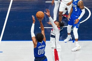 必赢官网-连续四场！独行侠捡到宝？比浓眉还靠谱了？