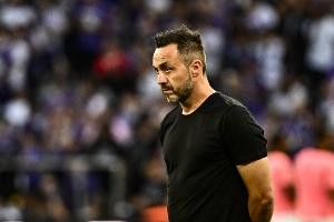 必赢-队报：德泽尔比被列入利雅得新月选帅名单，他与总监的默契已减弱